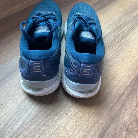 ASICS Running Sneakers - Picture 3 of 4